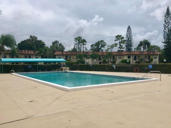 Lucerne Lakes Golf Colony, 7221 Golf Colony Ct #102, Lake Worth, Florida 33467, image 1