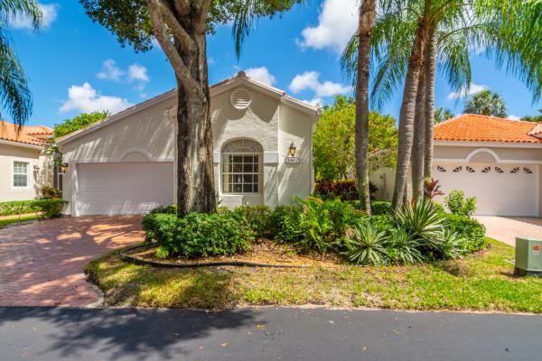 Antigua Point, 3947 Redondo Way, Boca Raton, Florida 33487, image 1