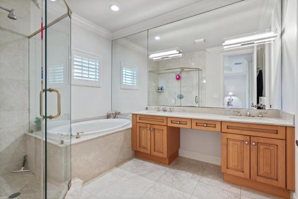Marina Gardens, 44 Marina Gardens Dr, Palm Beach Gardens, Florida 33410, image 2
