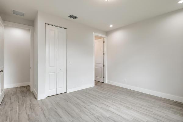 Southern Boulevard Pines, 61 Marie Dr, West Palm Beach, Florida 33415, image 2