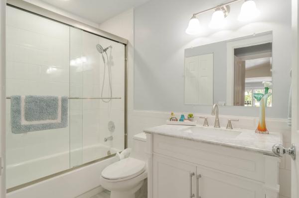 Garden Oaks, 4365 Lacey Oak Dr, Palm Beach Gardens, Florida 33410, image 3