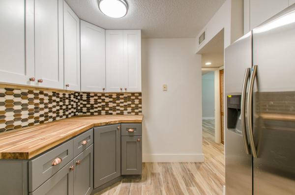 South Lake At Dos Lagos, 7 Via De Casas Sur #102, Boynton Beach, Florida 33426, image 1