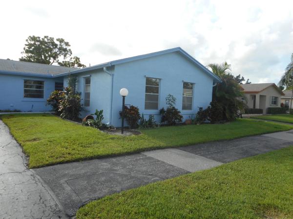 Lucerne Lakes South, 7248 Pine Forest Cir, Lake Worth, Florida 33467, image 1