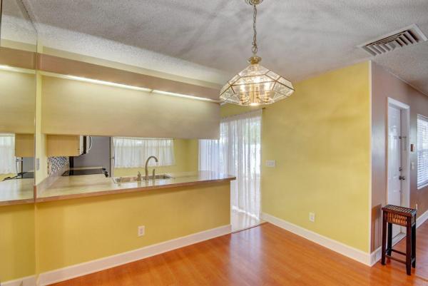 Stamford At The Villages Of Palm Beach Lakes, 3142 Kingston Ct, West Palm Beach, Florida 33409, image 3