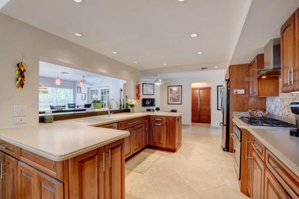 Village Del Mar, 7076 San Sebastian Cir, Boca Raton, Florida 33433, image 1