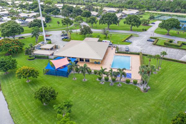 Westwood Gardens, 5293 Eagle Lake Dr, Palm Beach Gardens, Florida 33418, image 3