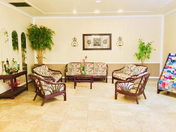 Golden Lakes Village, 102 Lake Irene Dr, West Palm Beach, Florida 33411, image 1
