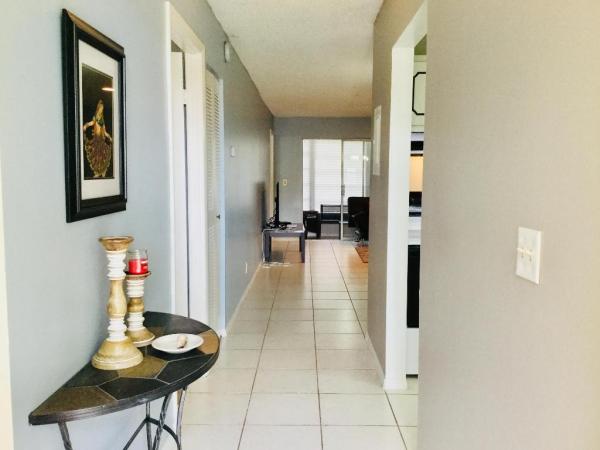 Golden Lakes Village, 102 Lake Irene Dr, West Palm Beach, Florida 33411, image 2