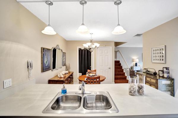 Village Of Sandalwood Lakes South, 5401 54th Way, West Palm Beach, Florida 33409, image 2