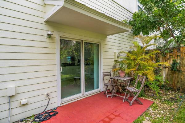 Villa Palms, 4216 Leo Ln #3E, Riviera Beach, Florida 33410, image 1