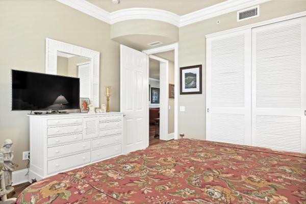 Harbour Isle West, 36 W Harbour Isle Dr #Ph04, Fort Pierce, Florida 34949, image 1