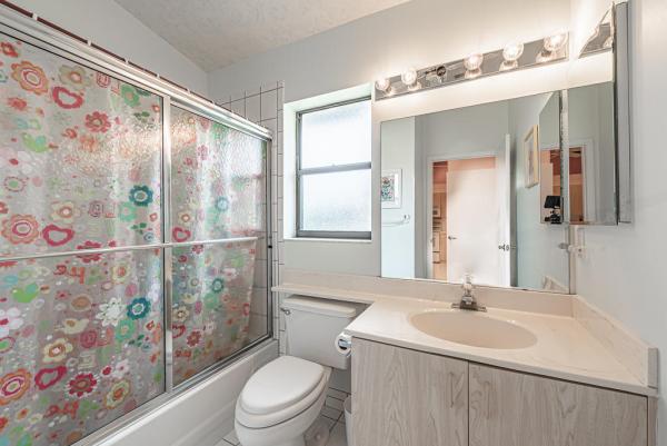Sun Valley East, 9704 Sills Dr E #201, Boynton Beach, Florida 33437, image 1