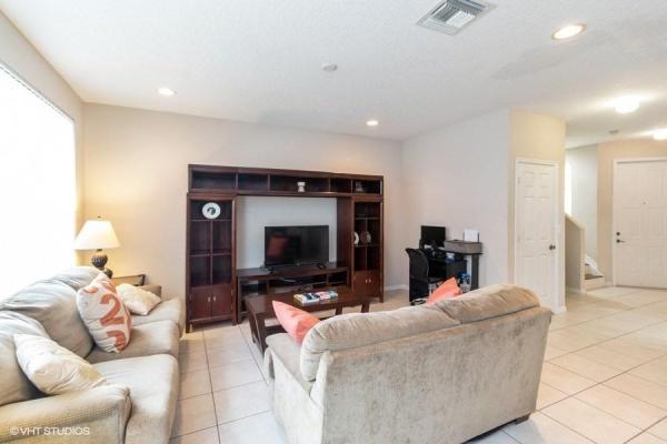 Lantern Key, 6905 Blue Skies Dr, Lake Worth, Florida 33463, image 1