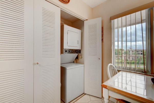 Huntington Lakes 4, 7301 Amberly Ln #409, Delray Beach, Florida 33446, image 3