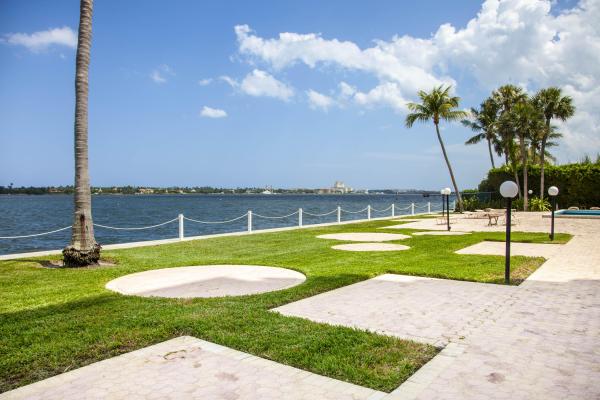 La Fontana, 2800 N Flagler Dr #612, West Palm Beach, Florida 33407, image 1