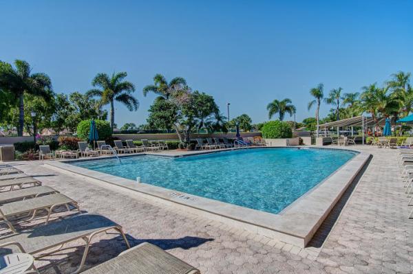 Townhomes Of Boca Delray, 5395 10th Fairway Dr #2, Delray Beach, Florida 33484, image 1
