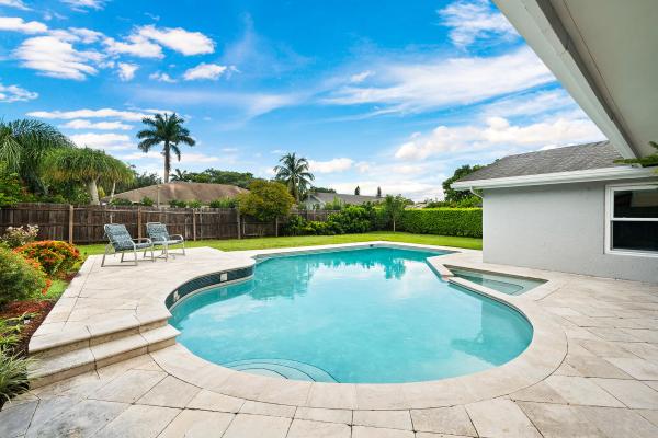 Strathmore, 3049 NW 27th Ave, Boca Raton, Florida 33434, image 2