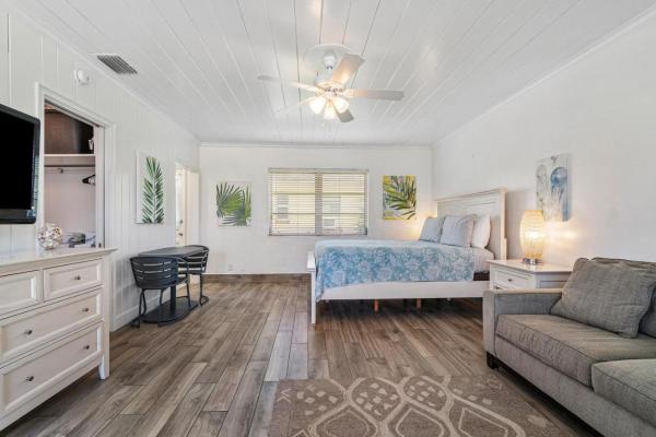 The Grove, 30 Andrews Ave, Delray Beach, Florida 33483, image 2