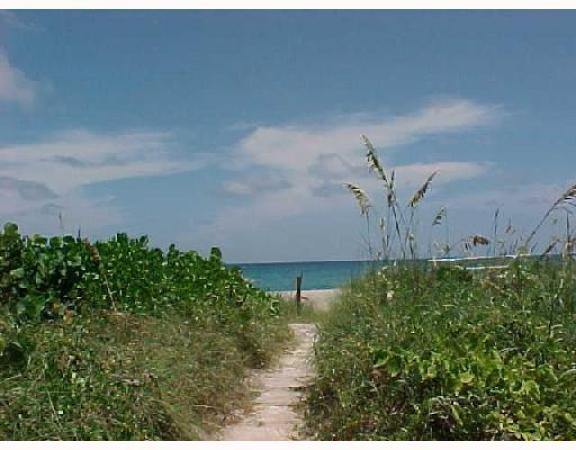 Villas On The Ocean, 3600 N Ocean Dr #110, Riviera Beach, Florida 33404, image 1