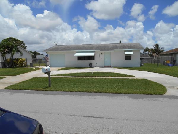 Le Chalet, 5097 Saint John Ave N, Boynton Beach, Florida 33472, image 1