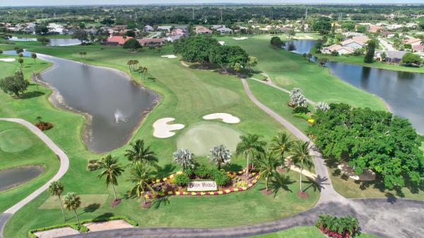 Boca Woods Country Club, 21399 Bridge View Dr, Boca Raton, Florida 33428, image 1