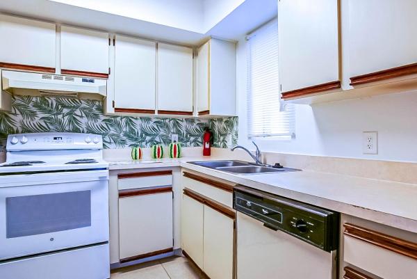 Evergreen At Port St Lucie, 1679 SE Green Acres Cir #Mm204, Port St. Lucie, Florida 34952, image 1