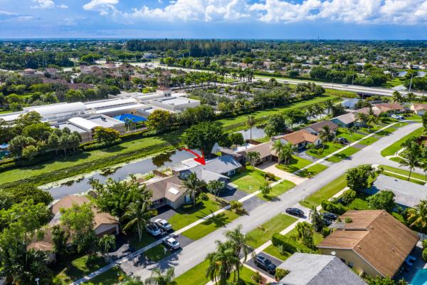American Homes At Southwind Lakes, 9648 Richmond Cir, Boca Raton, Florida 33434, image 1