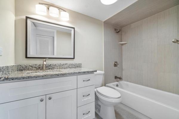 Tivoli Court At The Fountains Of Palm Beach, 4070 Tivoli Ct #207, Lake Worth, Florida 33467, image 1
