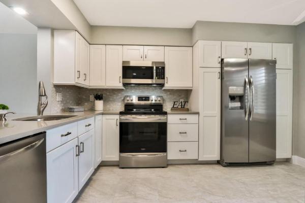 Huntington Lakes 1, 6655 Kensington Ln #205, Delray Beach, Florida 33446, image 1