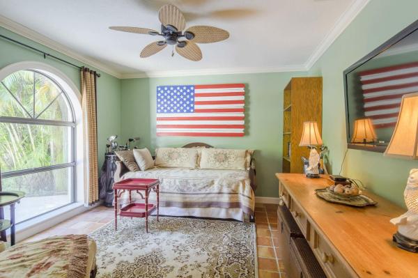 Cove Point, 9620 SE Point Ter, Tequesta, Florida 33469, image 1