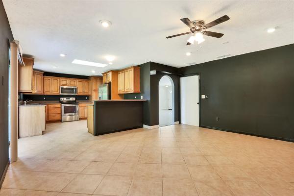 Riverview, 541 SE Fallon Dr, Port St. Lucie, Florida 34983, image 3