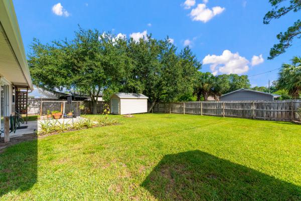 Lakewood Park, 7606 Santa Barbara Dr, Fort Pierce, Florida 34951, image 2