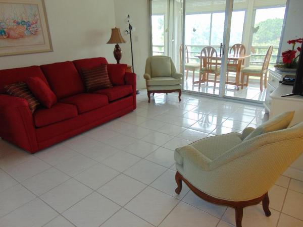 Poinciana Place 3, 3597 Birdie Dr #505, Lake Worth, Florida 33467, image 1