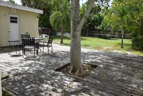 Seville, 230 Seville Rd, West Palm Beach, Florida 33405, image 1