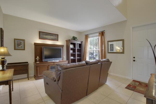 Tahoe At Lakes Of Laguna, 4408 Lake Tahoe Cir, West Palm Beach, Florida 33409, image 1