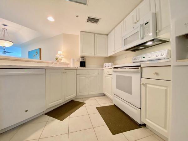 Hibiscus By The Sea, 3880 N Highway A1a #202, Fort Pierce, Florida 34949, image 3