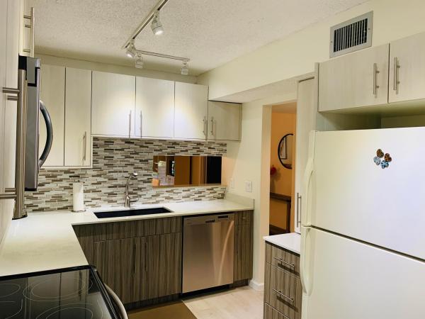 Lakeside Of Banyan Springs, 10101 Mangrove Dr #103, Boynton Beach, Florida 33437, image 2