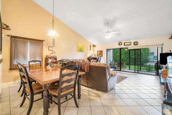 Lantern Walk, 141 Par Dr, Royal Palm Beach, Florida 33411, image 1