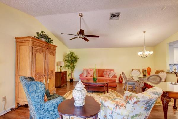 Lakes Of Boca Barwood, 23317 Barlake Dr, Boca Raton, Florida 33433, image 2