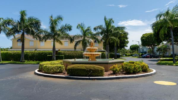 Waterside Village Of Palm Beach, 121 Waterside Dr, Hypoluxo, Florida 33462, image 1