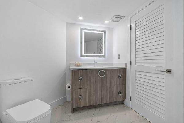 Admirals Walk Tower, 4545 N Ocean Blvd #8B, Boca Raton, Florida 33431, image 2