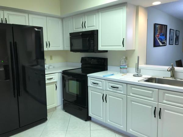 Huntington Towers, 7380 S Oriole Blvd #103, Delray Beach, Florida 33446, image 3