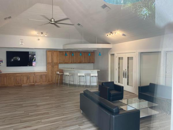 Bella Lago Vista At Clear Lake Club, 724 Executive Center Dr #28, West Palm Beach, Florida 33401, image 3