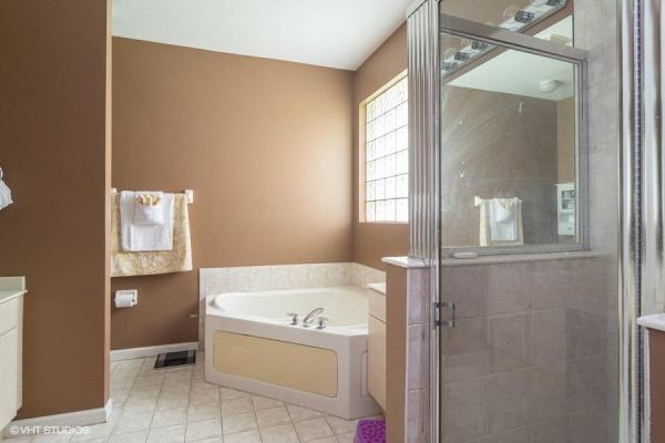 Thoroughbred Lake Estates, 10147 Clubhouse Turn Rd, Lake Worth, Florida 33449, image 1
