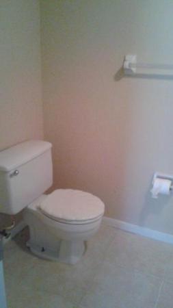 Midport Place, 1537 SE Royal Green Cir #104, Port St. Lucie, Florida 34952, image 2