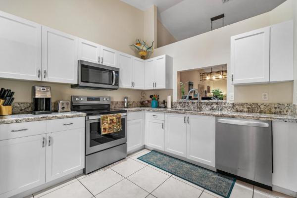 Floral Lakes, 6053 Heliconia Rd, Delray Beach, Florida 33484, image 2