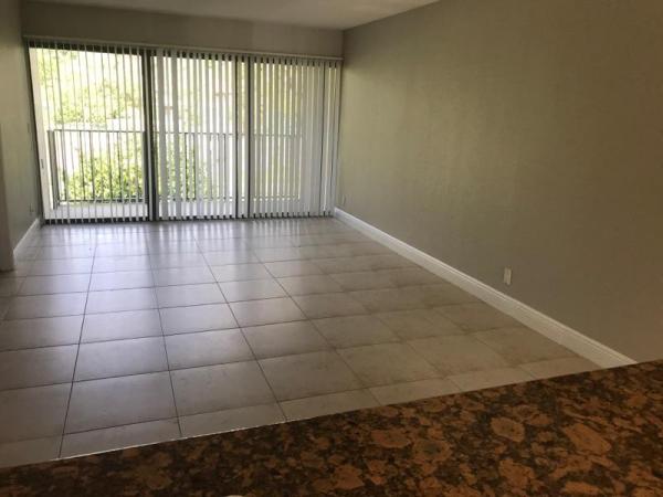 Palm Beach Place, 1601 Balfour Point Dr #F, West Palm Beach, Florida 33411, image 1