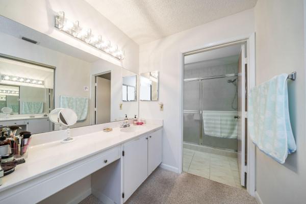 Huntington Pointe, 6211 Kings Gate Cir, Delray Beach, Florida 33484, image 1