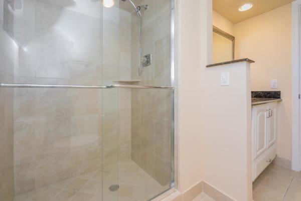Woodland Lakes, 5350 Woodland Lakes Dr #212, Palm Beach Gardens, Florida 33418, image 2