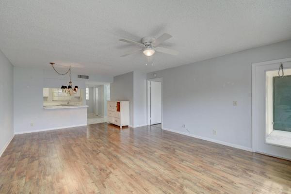 Addison Pointe, 6283 La Costa Dr #E, Boca Raton, Florida 33433, image 2